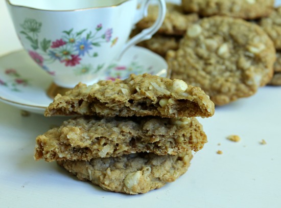 Coconut White Chocolate Oatmeal Cookies4